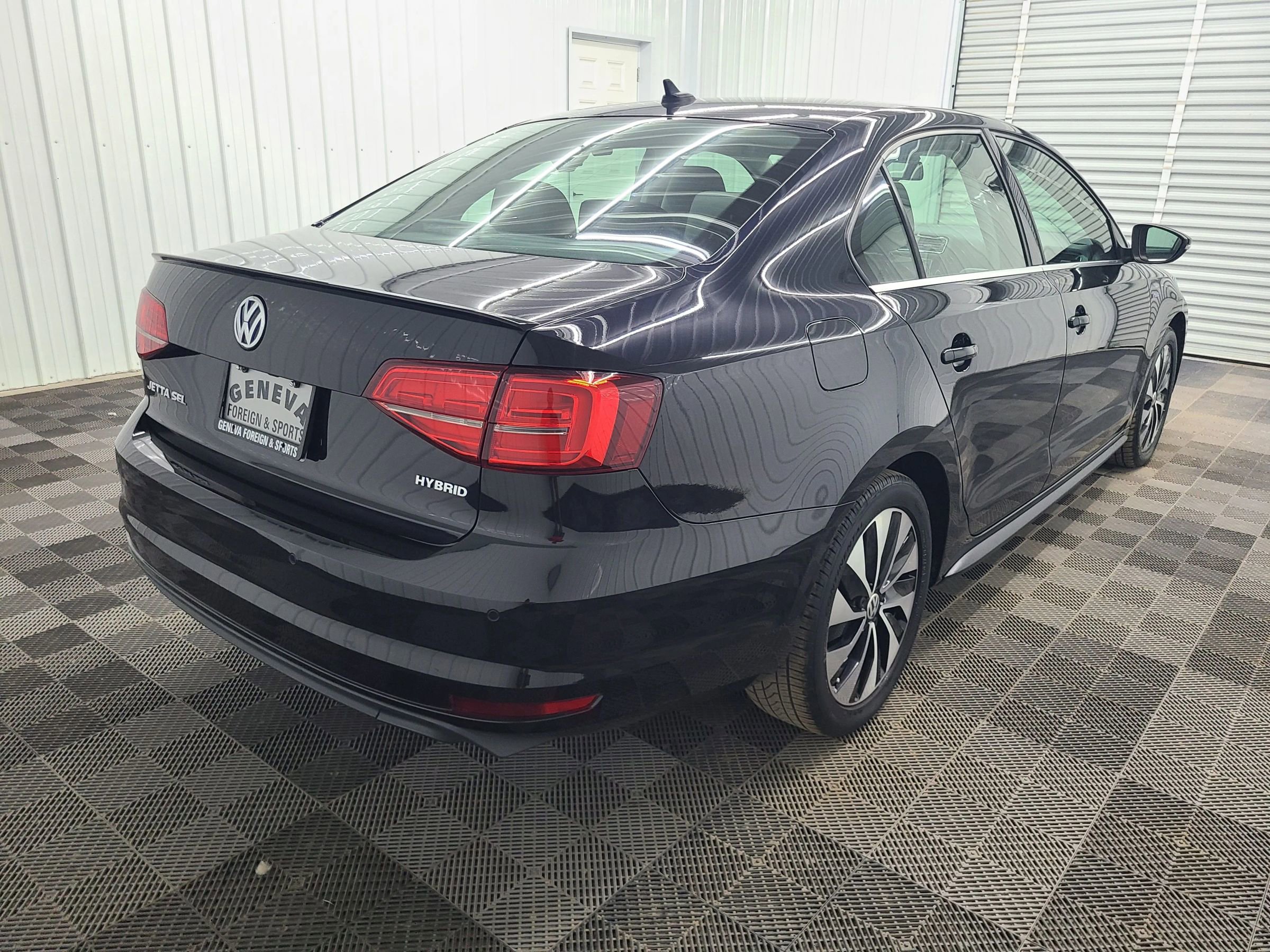 Used 2016 Volkswagen Jetta SEL Premium image 11