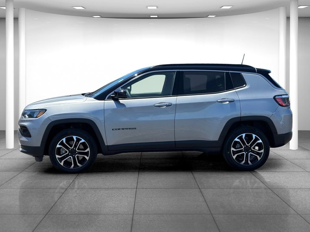 Used 2023 Jeep Compass Limited AWD/4WD image 4