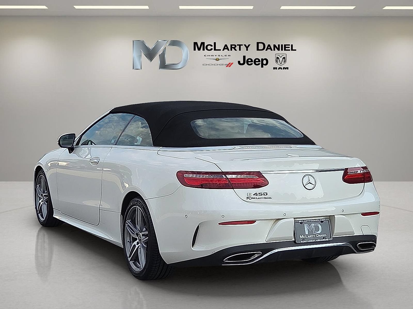 Used 2020 Mercedes-Benz E 450 Cabriolet image 4