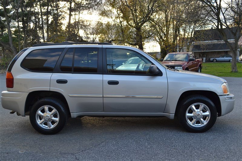 Used 2007 GMC Envoy SLE image 6