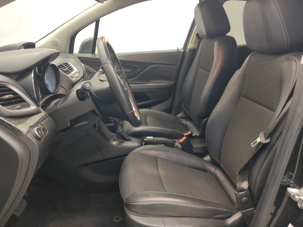 Used 2015 Buick Encore Convenience FWD image 17