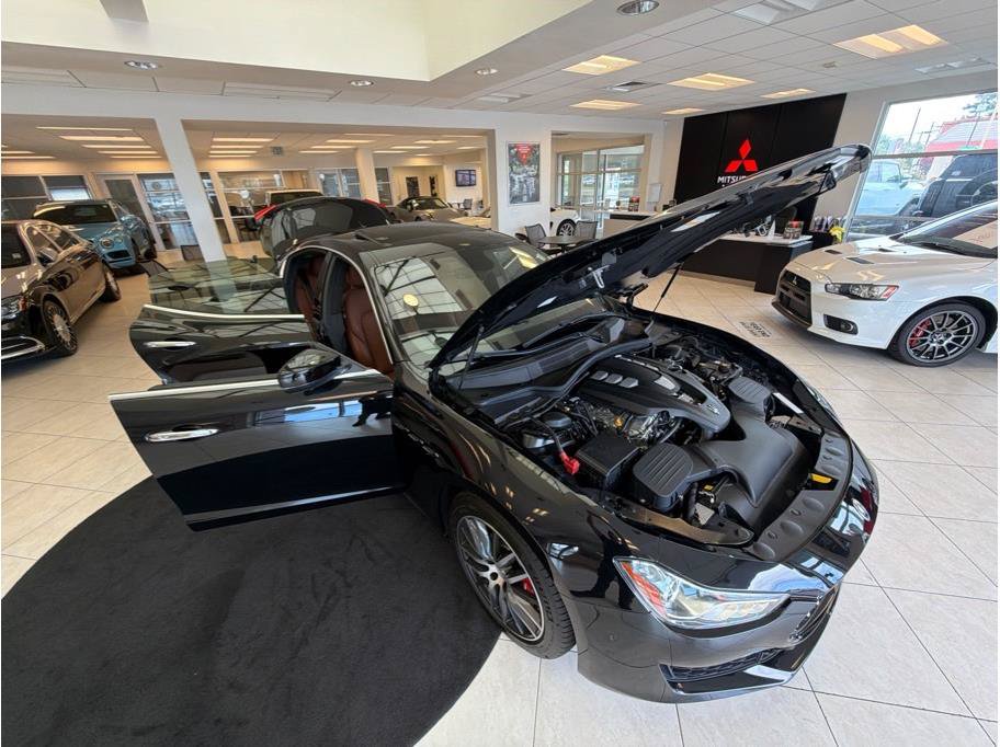 Used 2019 Maserati Ghibli RWD image 41