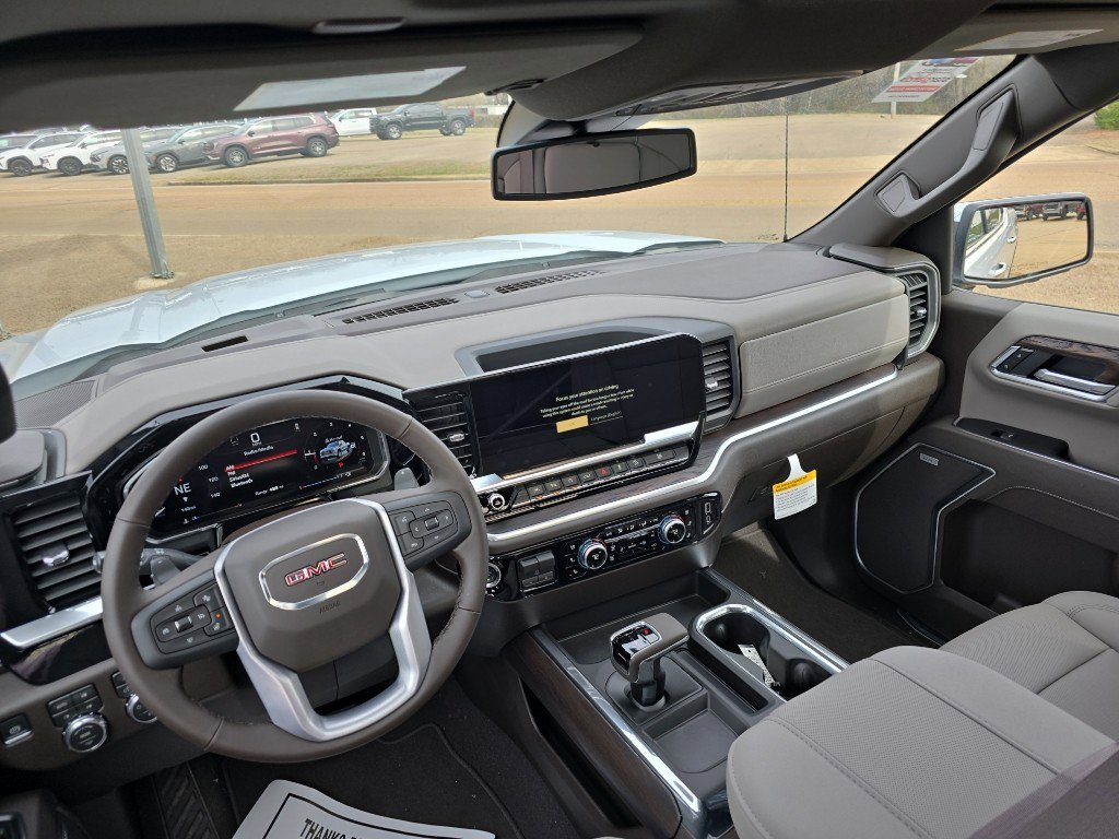 New 2026 GMC Sierra 1500 SLT w/ SLT Premium Plus Package AWD/4WD image 9