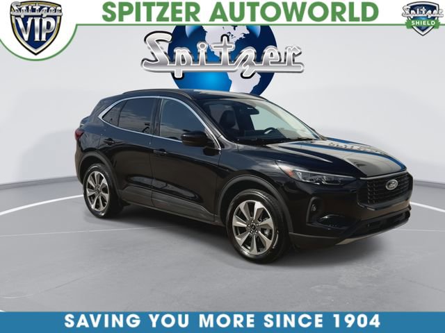 Used 2025 Ford Escape Platinum AWD/4WD image 3