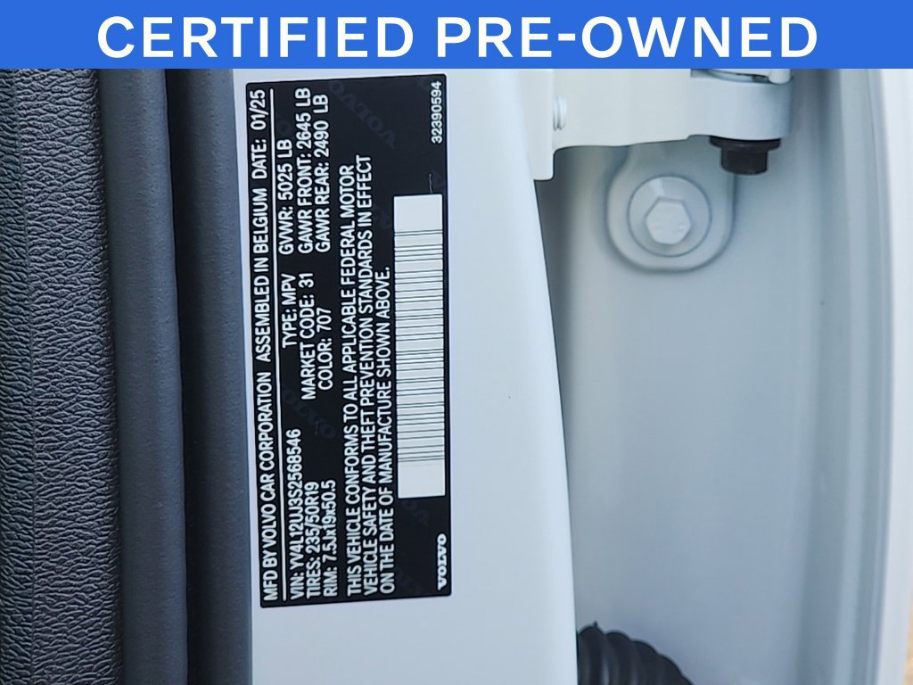 Used 2025 Volvo XC40 B5 Core w/ Protection Package Premier AWD/4WD image 30