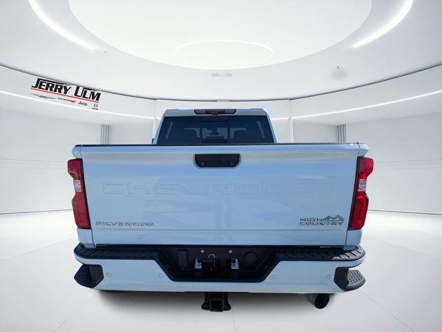 Used 2021 Chevrolet Silverado 2500 High Country w/ Z71 Off-Road Package image 4