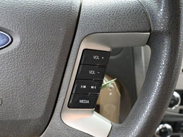 Used 2010 Ford Fusion SE FWD image 25