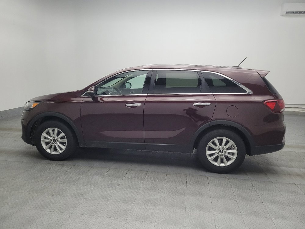 Used 2020 Kia Sorento LX image 3