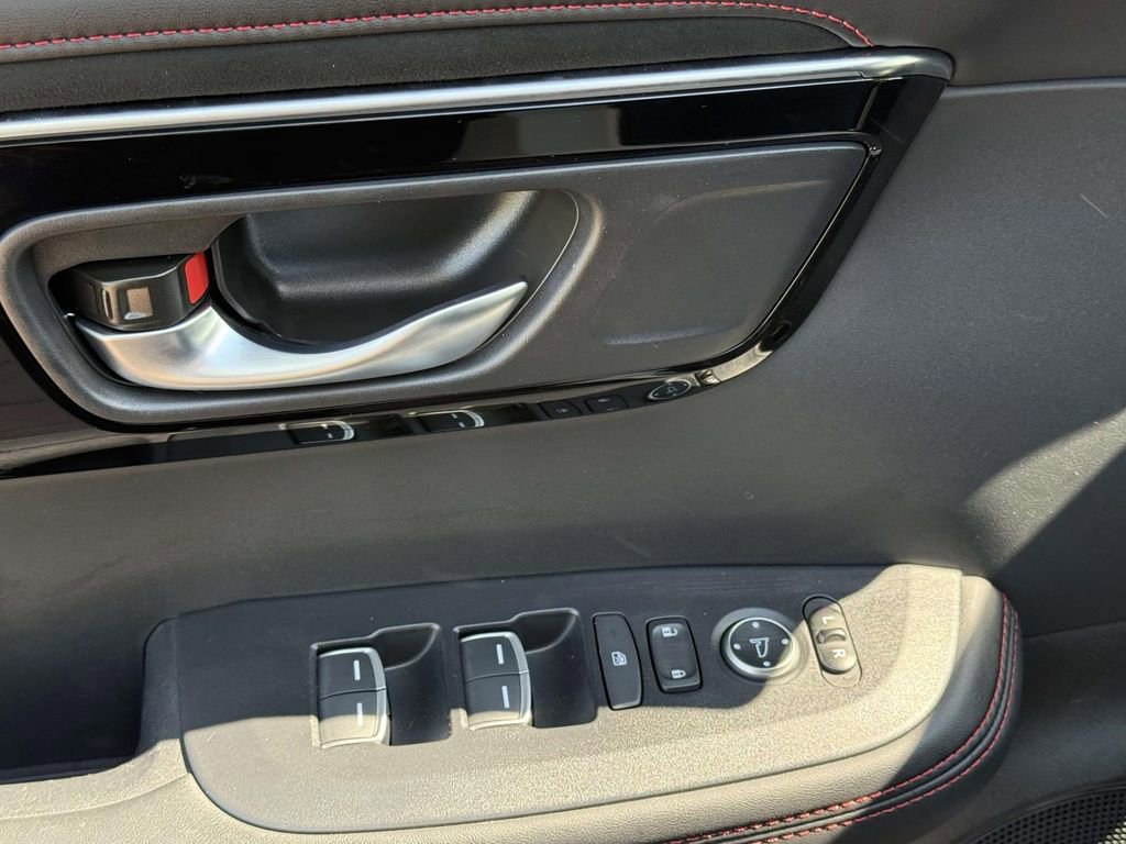 Used 2025 Acura ADX A-Spec image 11