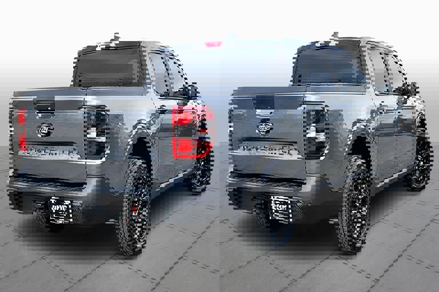 Used 2025 Ford Maverick XLT w/ XLT Luxury Package image 12