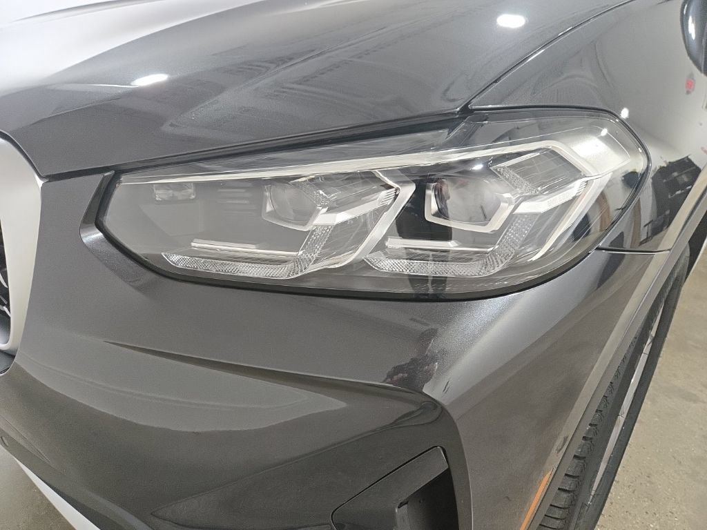 Used 2023 BMW X4 xDrive30i w/ Premium Package AWD/4WD image 25