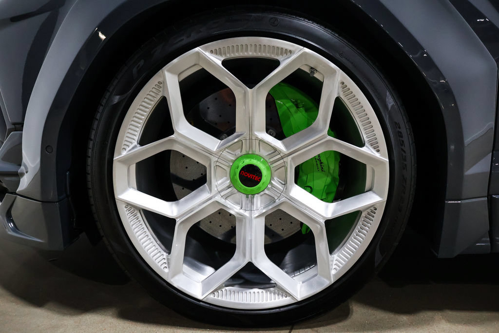 Used 2023 Lamborghini Urus S AWD/4WD image 21