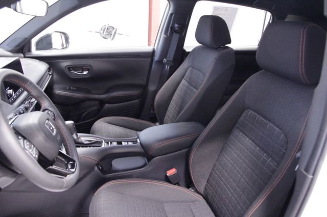 Certified 2024 Honda HR-V Sport image 15