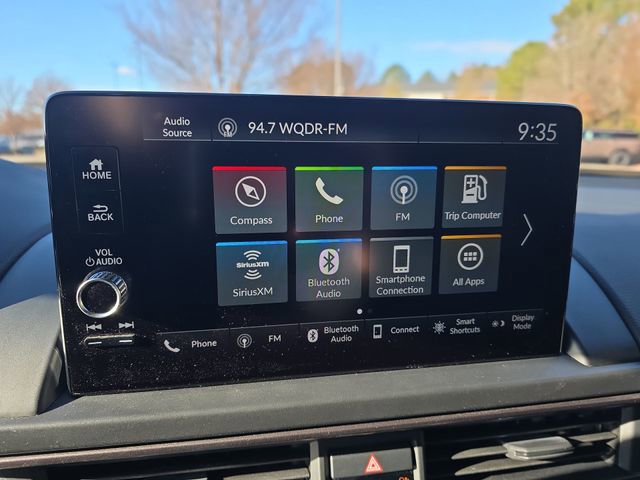 Used 2025 Honda Pilot TrailSport image 35