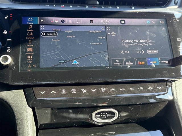 New 2026 Jeep Grand Cherokee Laredo image 9