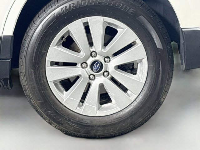 Used 2019 Subaru Outback 2.5i Premium AWD/4WD image 29