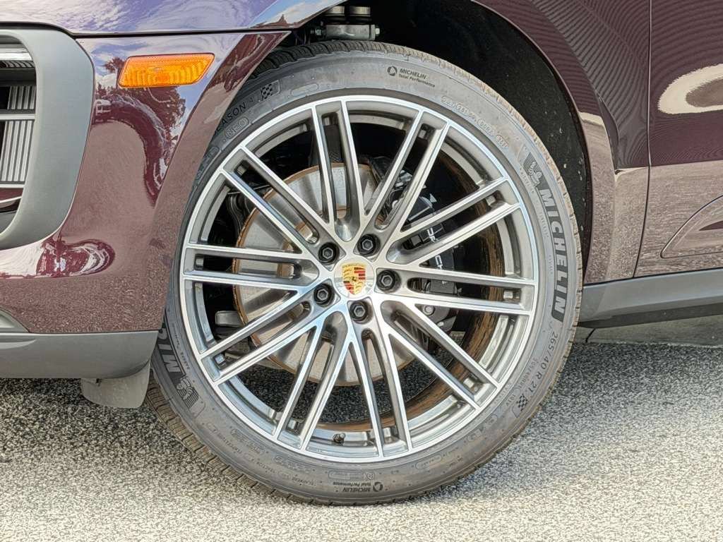 New 2026 Porsche Macan S AWD/4WD image 26