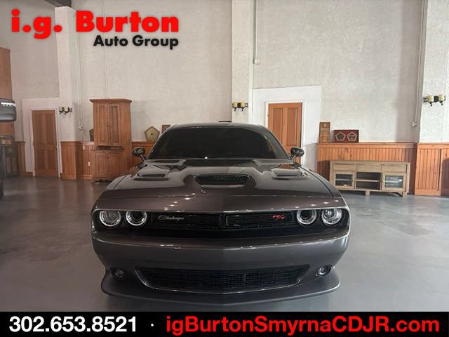 Used 2023 Dodge Challenger R/T Scat Pack RWD image 2
