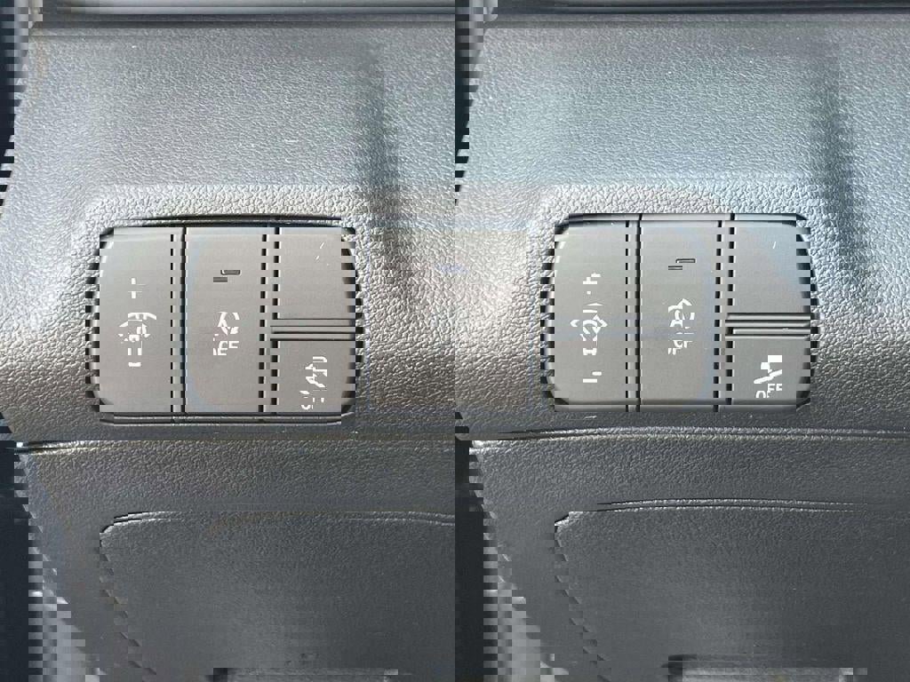 New 2026 Hyundai Elantra SE image 35