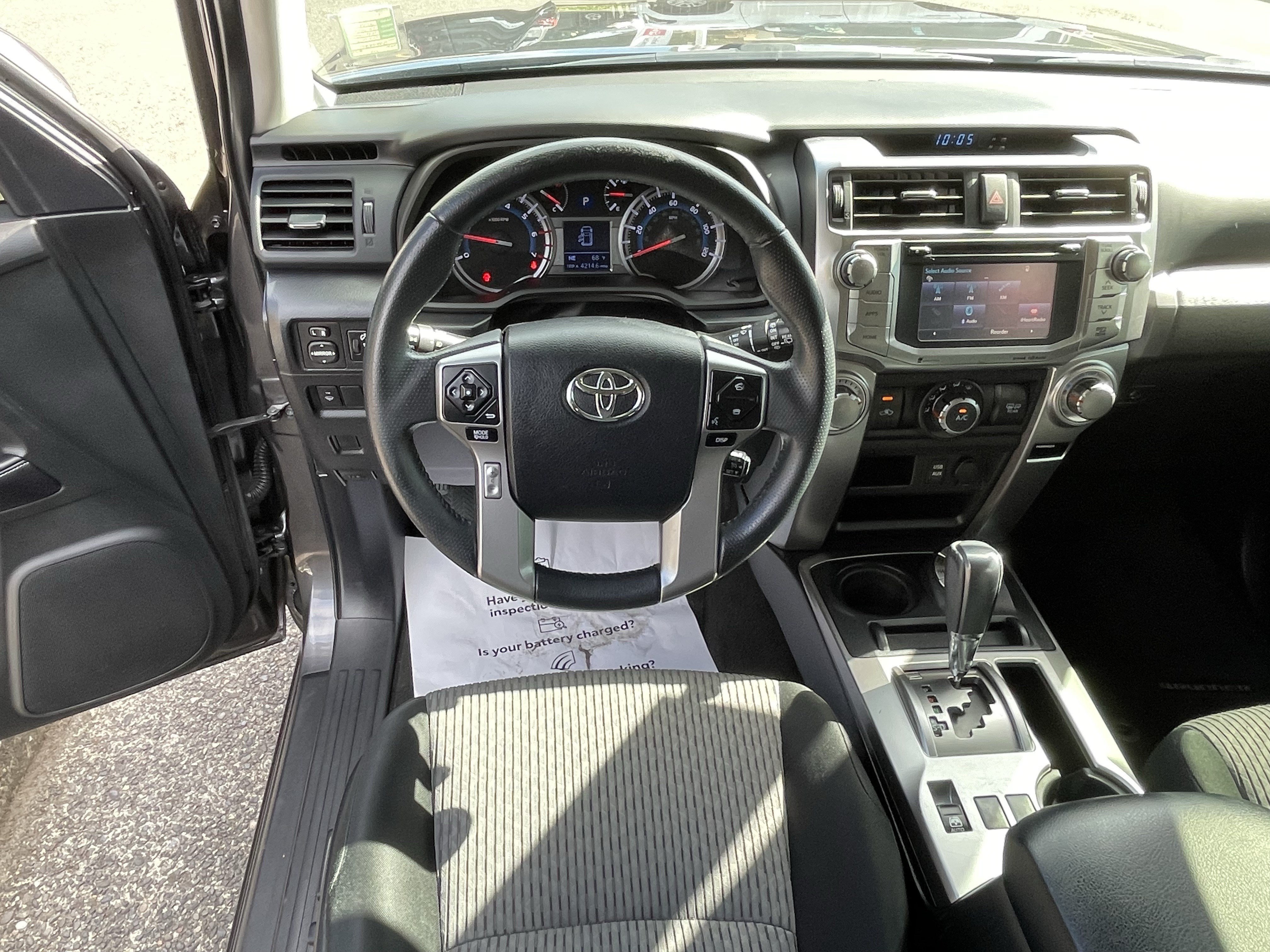 Certified 2017 Toyota 4Runner SR5 AWD/4WD image 11