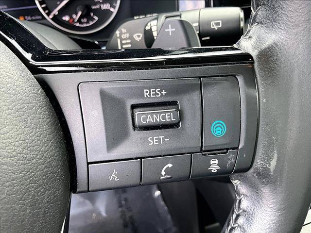 Used 2022 Nissan Pathfinder SV FWD image 20