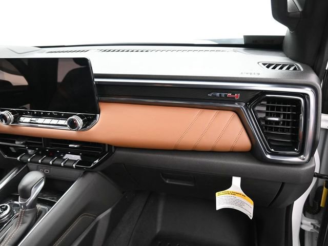 Used 2024 GMC Canyon AT4 w/ Technology Package image 26