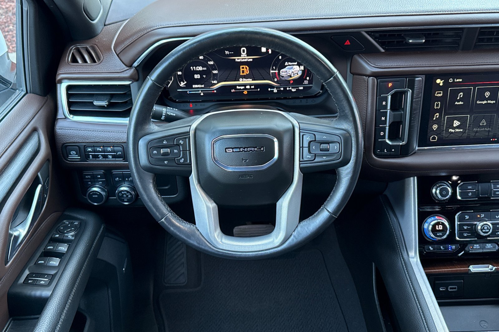 Used 2022 GMC Yukon Denali AWD/4WD image 18