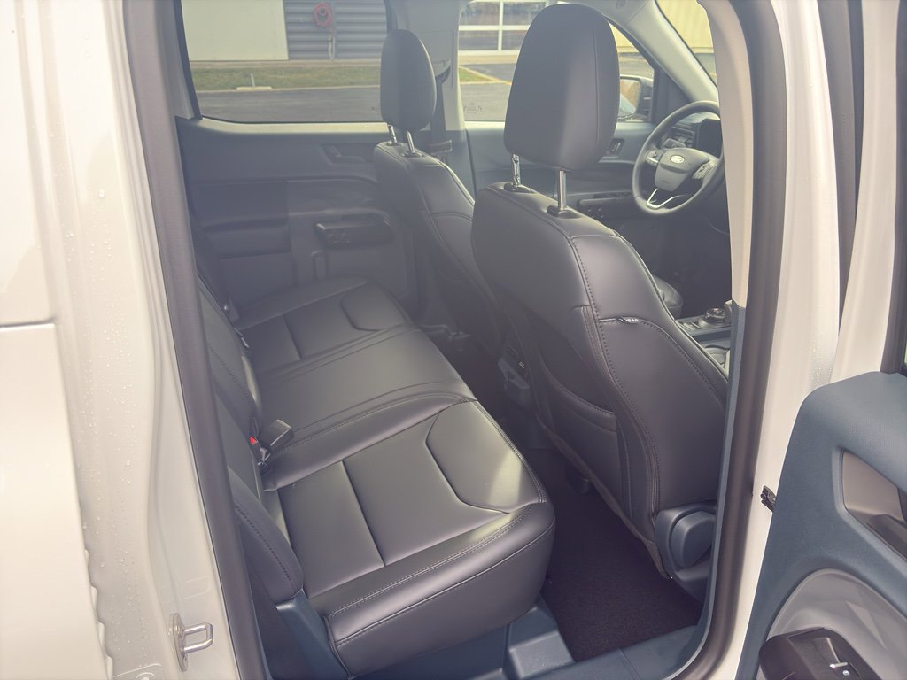 New 2026 Ford Maverick Lariat w/ Black Appearance Package image 13