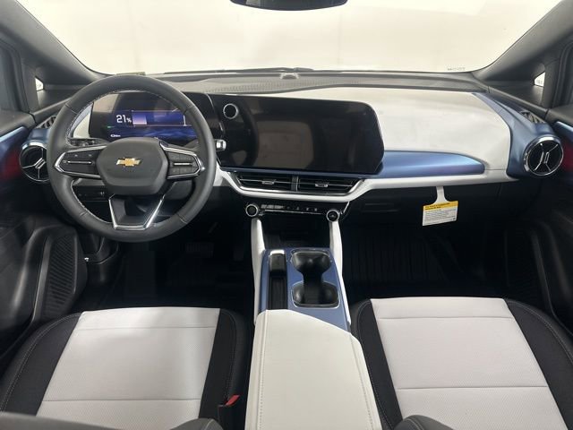 New 2026 Chevrolet Equinox EV LT AWD/4WD image 18