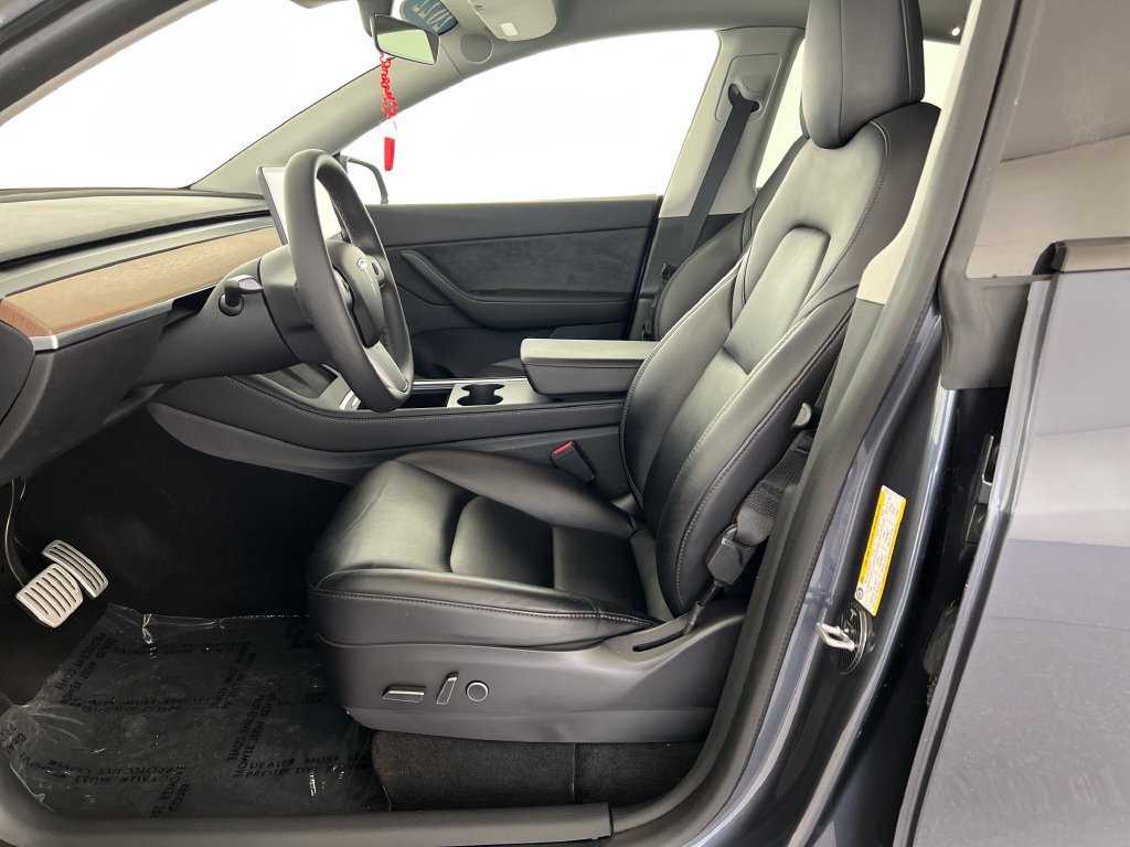 Used 2022 Tesla Model Y Performance AWD/4WD image 12