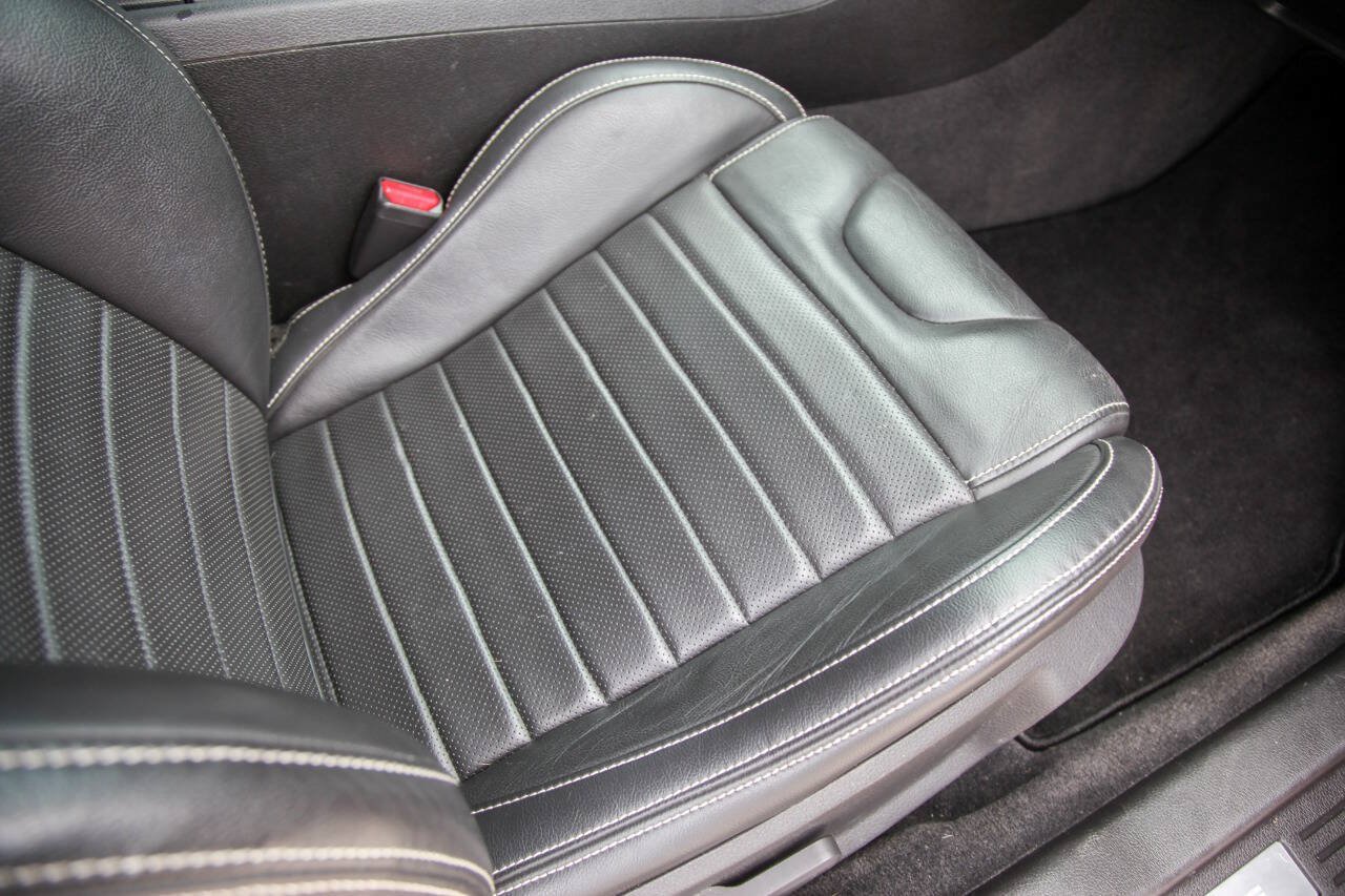 Used 2011 Ford Mustang GT Premium w/ Electronics Pkg RWD image 75