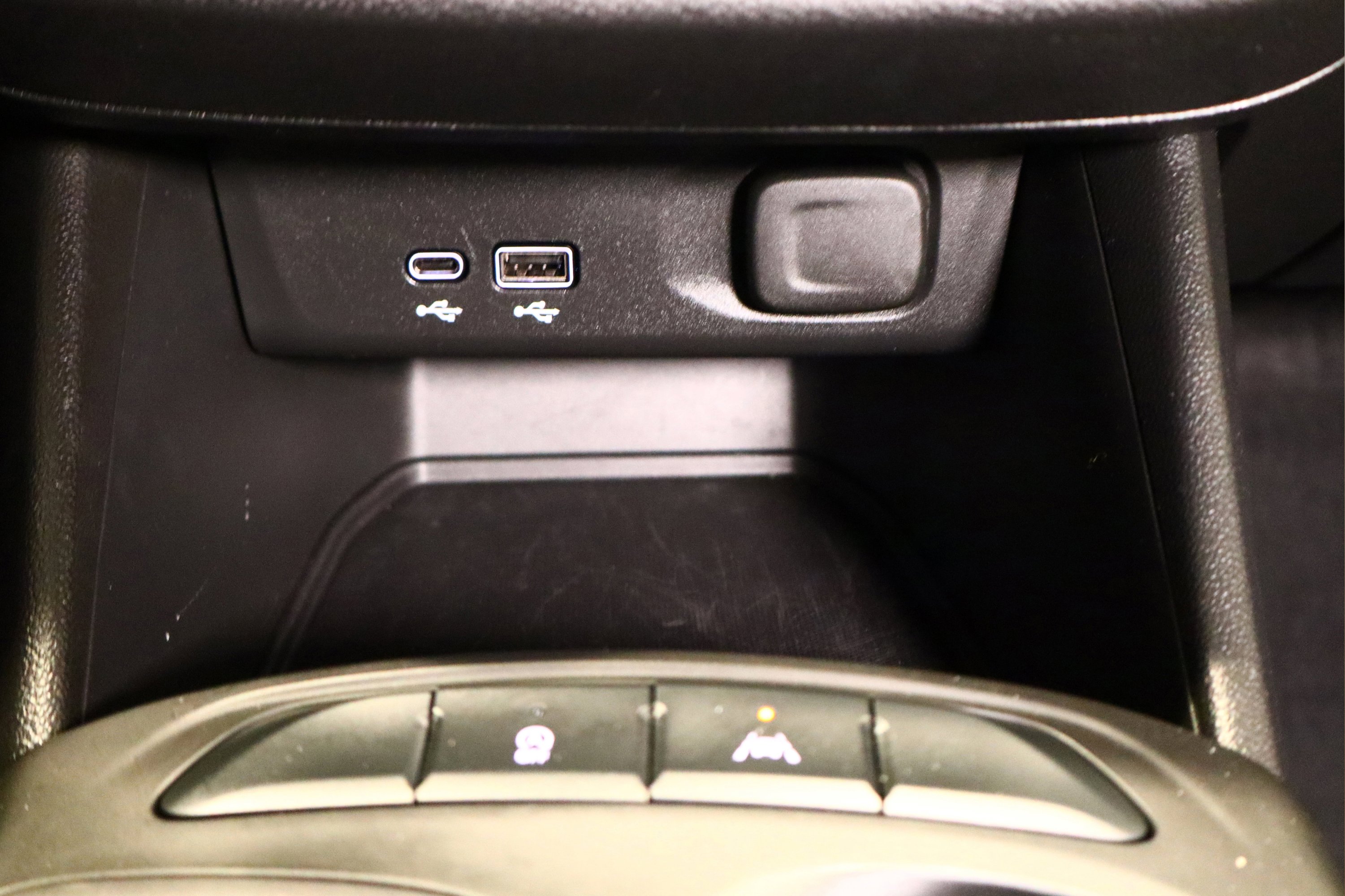 Used 2025 Buick Envista Preferred image 25