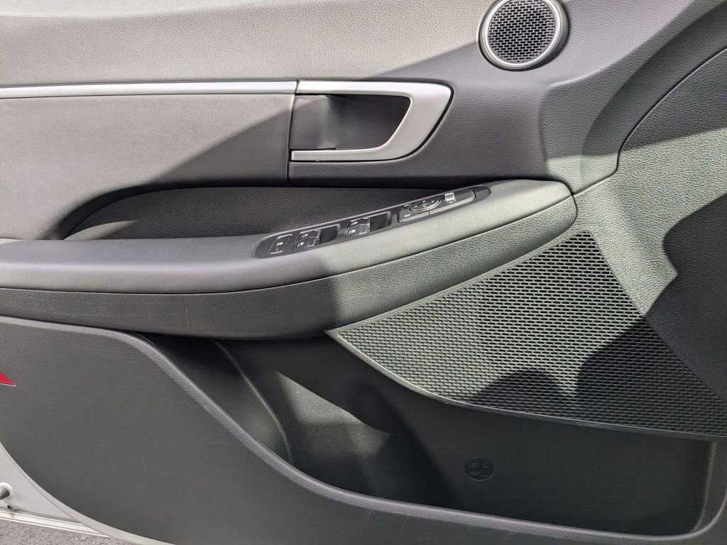 Used 2025 Hyundai Sonata SEL image 11