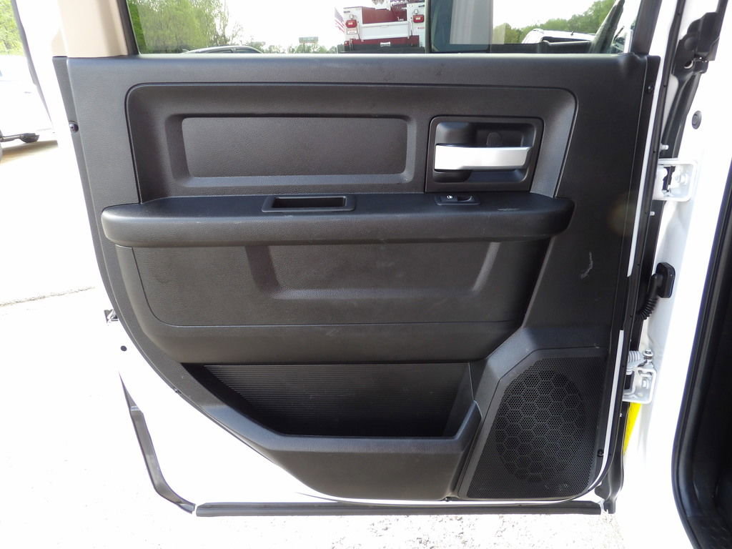 Used 2019 RAM 5500 Tradesman w/ Electrical Accessory Group image 40