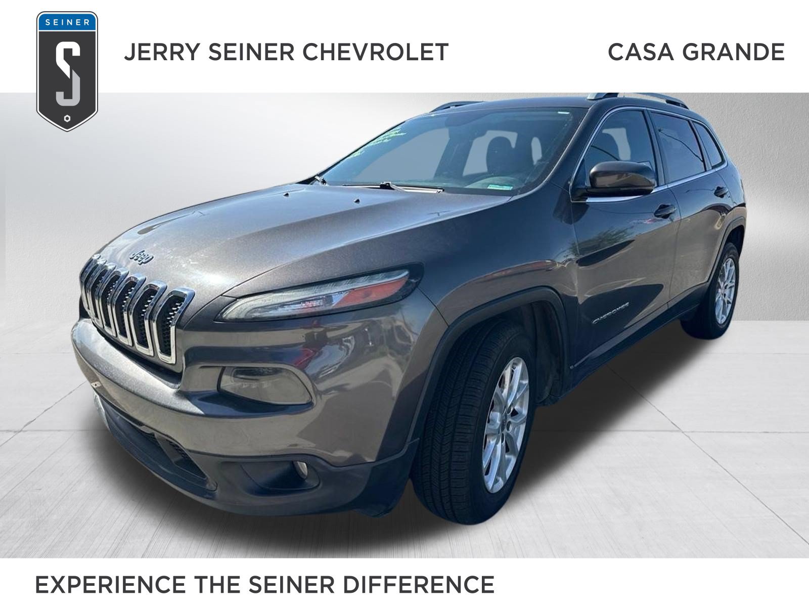 Used 2018 Jeep Cherokee Latitude Plus w/ Comfort/Convenience Group
