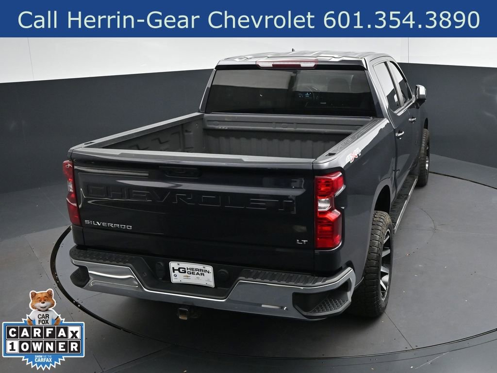 Used 2023 Chevrolet Silverado 1500 LT AWD/4WD image 29