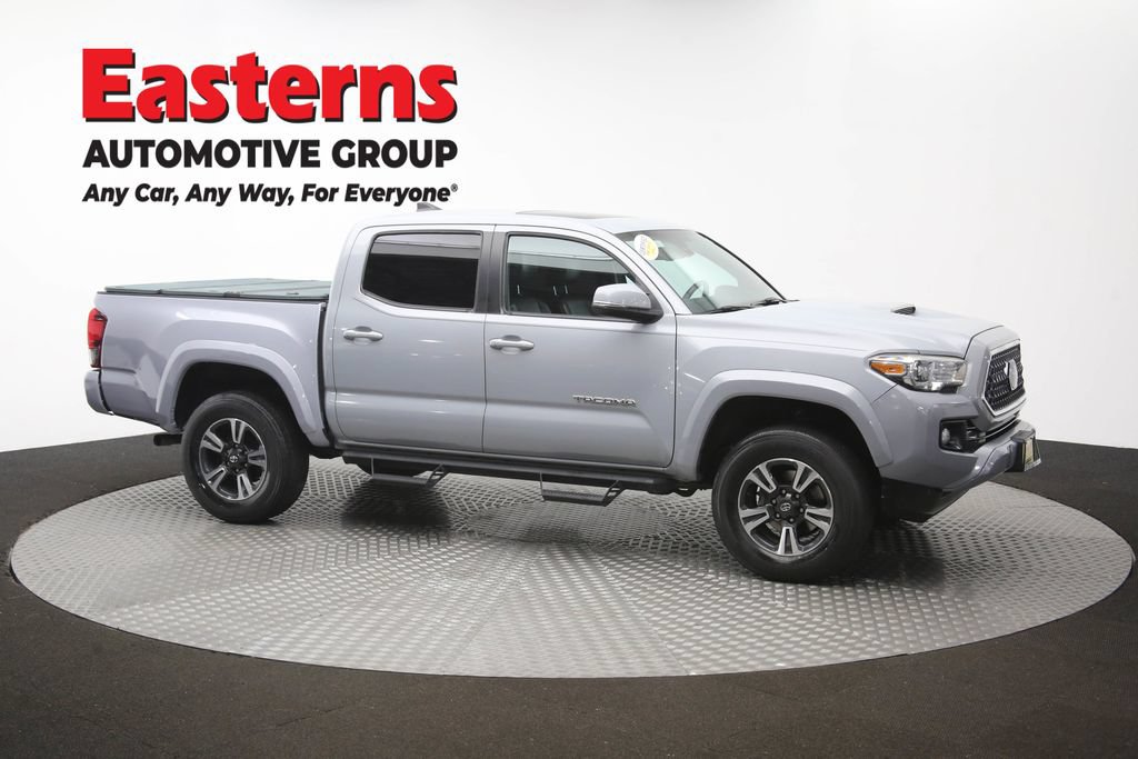 Used 2018 Toyota Tacoma TRD Sport AWD/4WD image 50