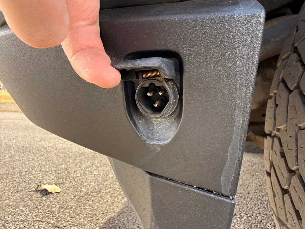 Used 2022 GMC Sierra 2500 SLT w/ SLT Convenience Package image 51