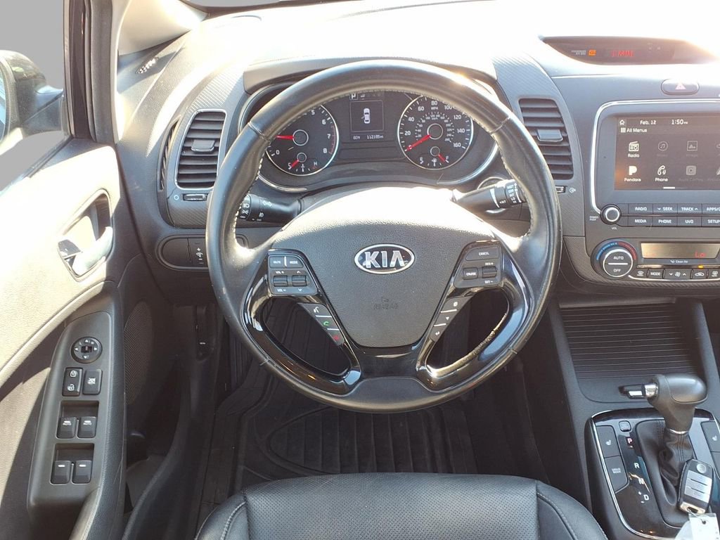 Used 2018 Kia Forte EX image 3