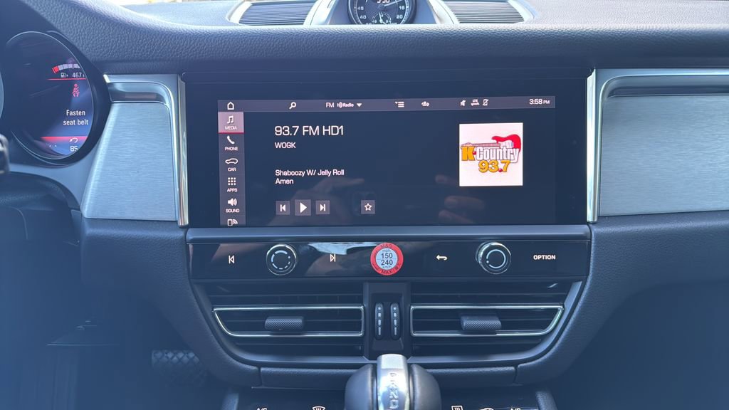 Used 2026 Porsche Macan image 13