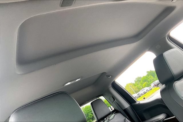 Used 2019 GMC Sierra 1500 SLT w/ SLT Premium Package AWD/4WD image 28