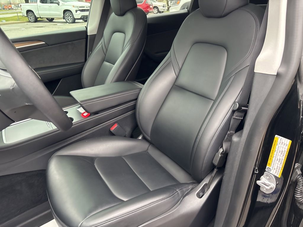 Used 2023 Tesla Model Y Long Range image 58