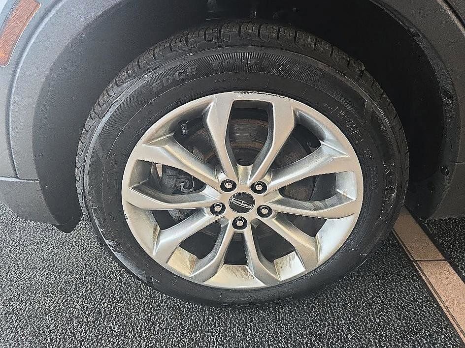 Used 2017 Lincoln MKC Select AWD/4WD image 45