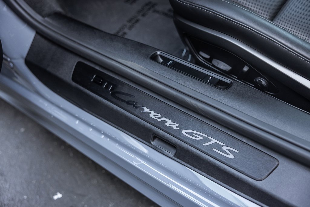 Used 2024 Porsche 911 Carrera GTS image 19