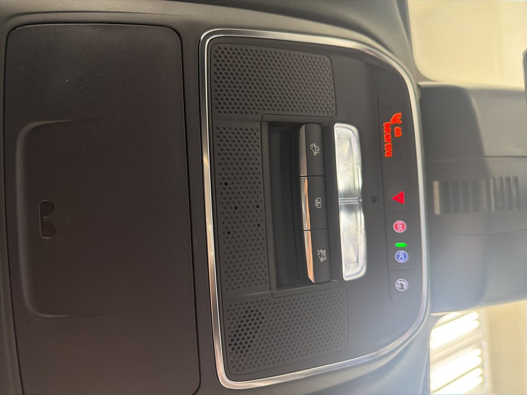 New 2026 Buick Enclave Avenir w/ Super Cruise Package FWD image 16