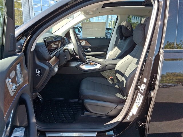 New 2026 Mercedes-Benz GLS 450 4MATIC image 13