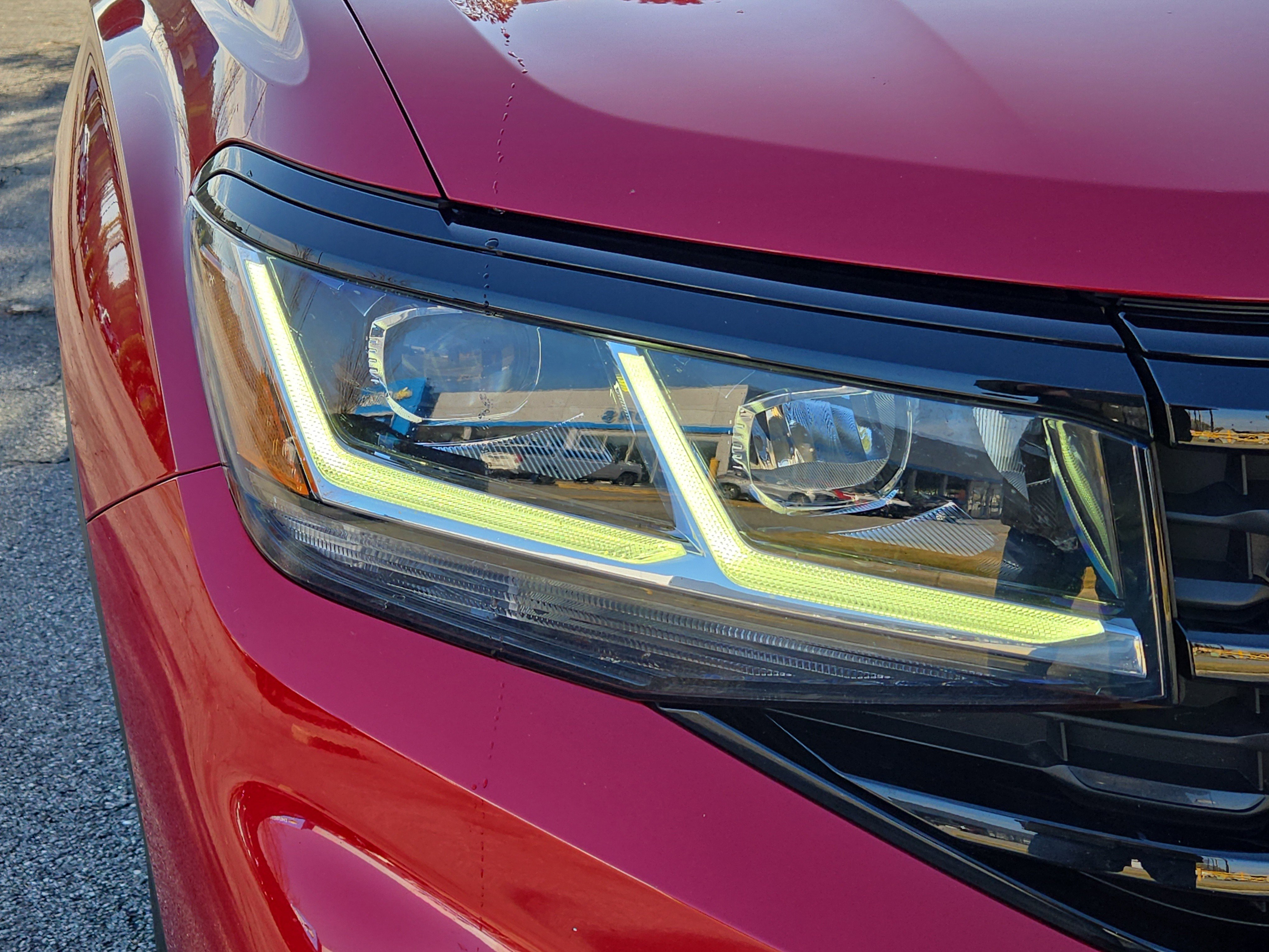 Used 2023 Volkswagen Atlas Cross Sport SEL R-Line image 6