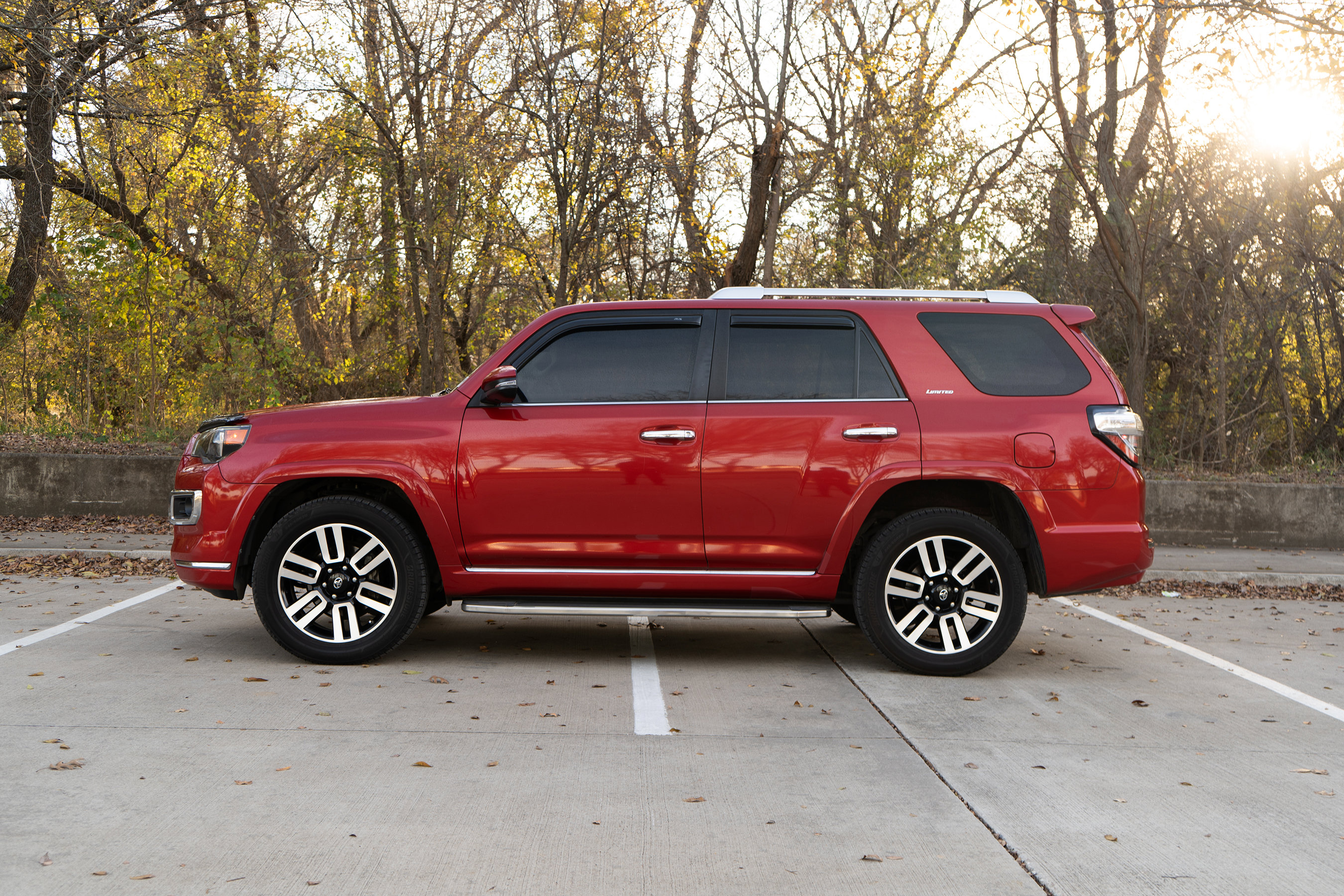 Used 2016 Toyota 4Runner Limited image 6