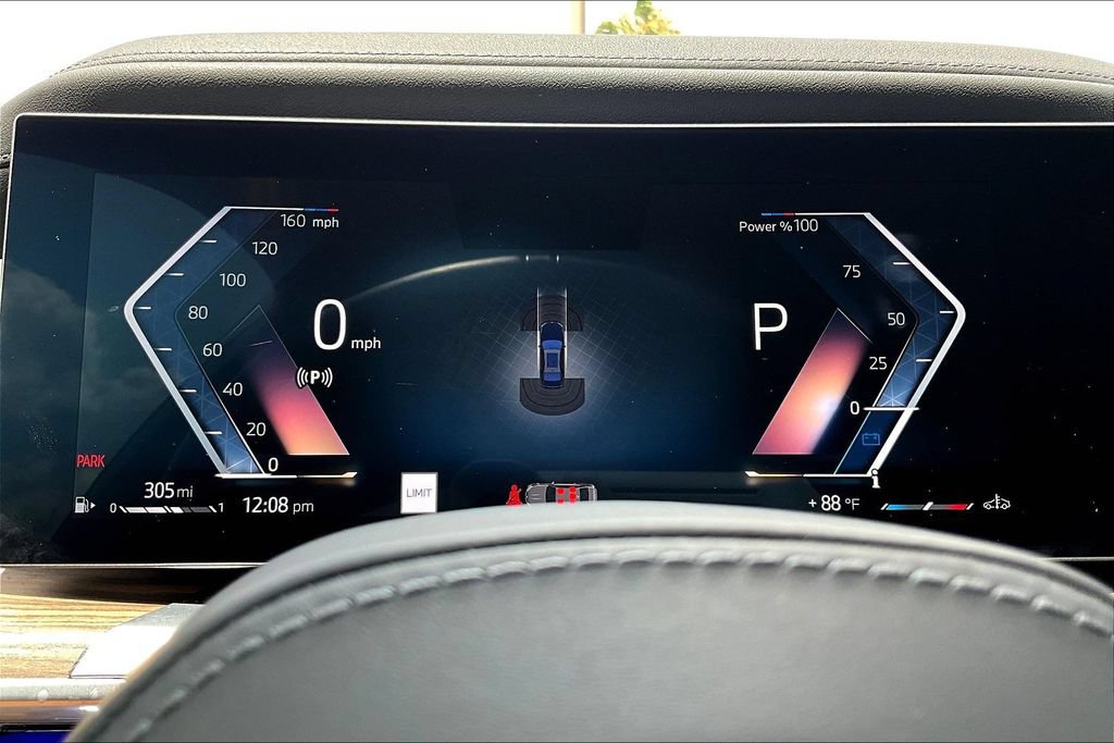 Used 2025 BMW 740i xDrive AWD/4WD image 14