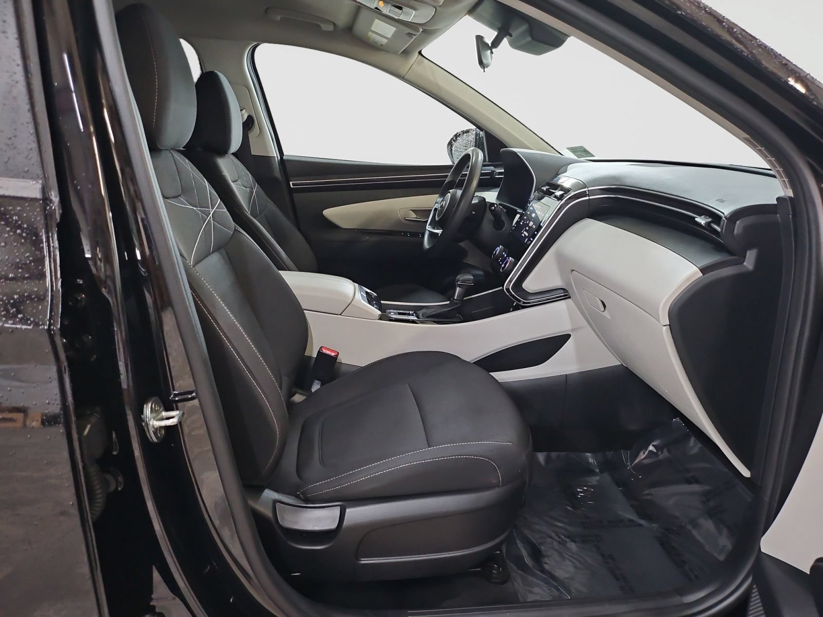 Used 2022 Hyundai Tucson SEL w/ Cargo Package FWD image 17